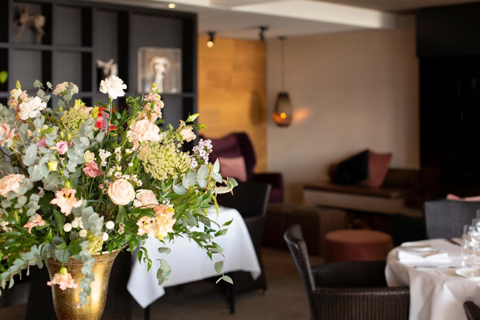Restaurant-Hotel De Watergeus Noorden Екстериор снимка
